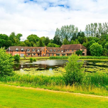 Cadmore Lodge Bed & Breakfast Tenbury Exteriör bild