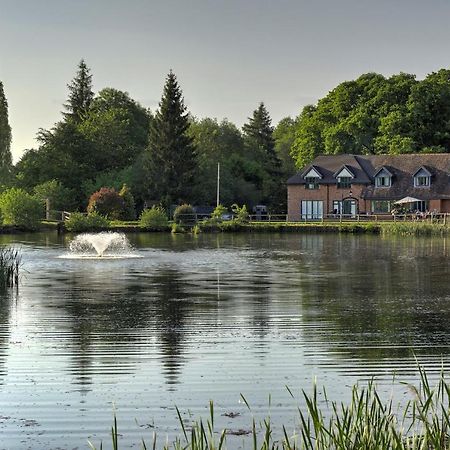Cadmore Lodge Bed & Breakfast Tenbury Exteriör bild