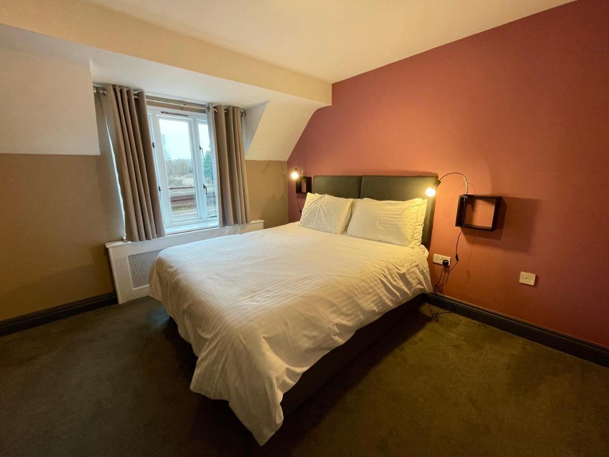 Cadmore Lodge Bed & Breakfast Tenbury Exteriör bild