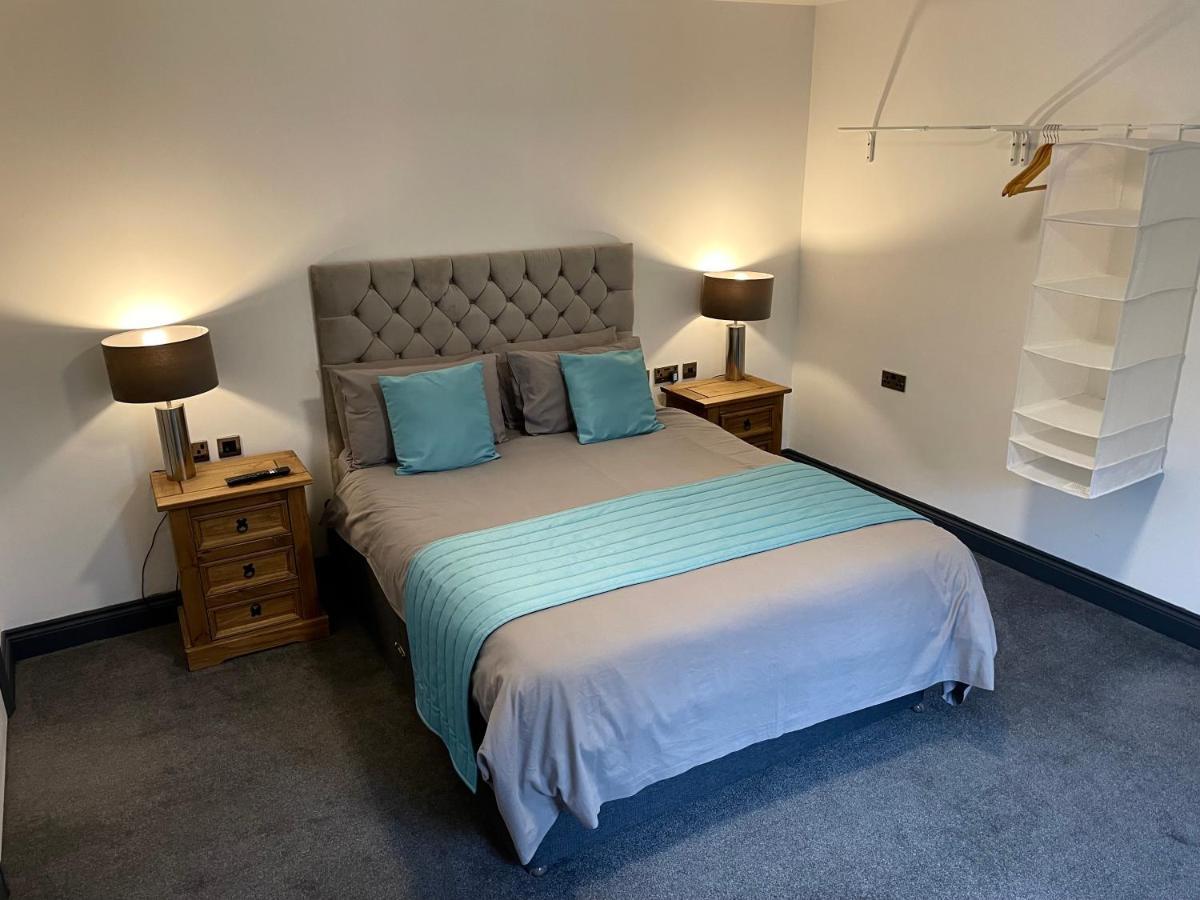 Cadmore Lodge Bed & Breakfast Tenbury Exteriör bild