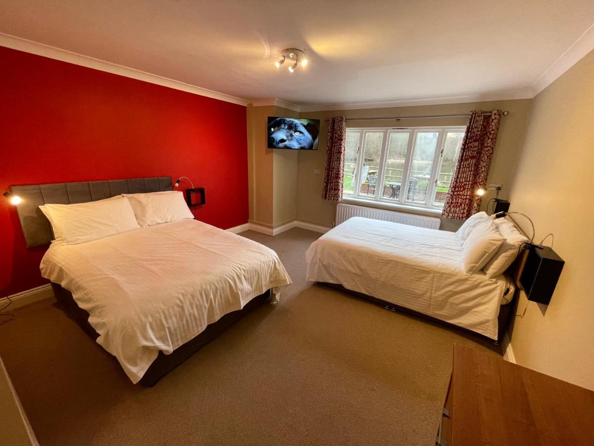 Cadmore Lodge Bed & Breakfast Tenbury Exteriör bild